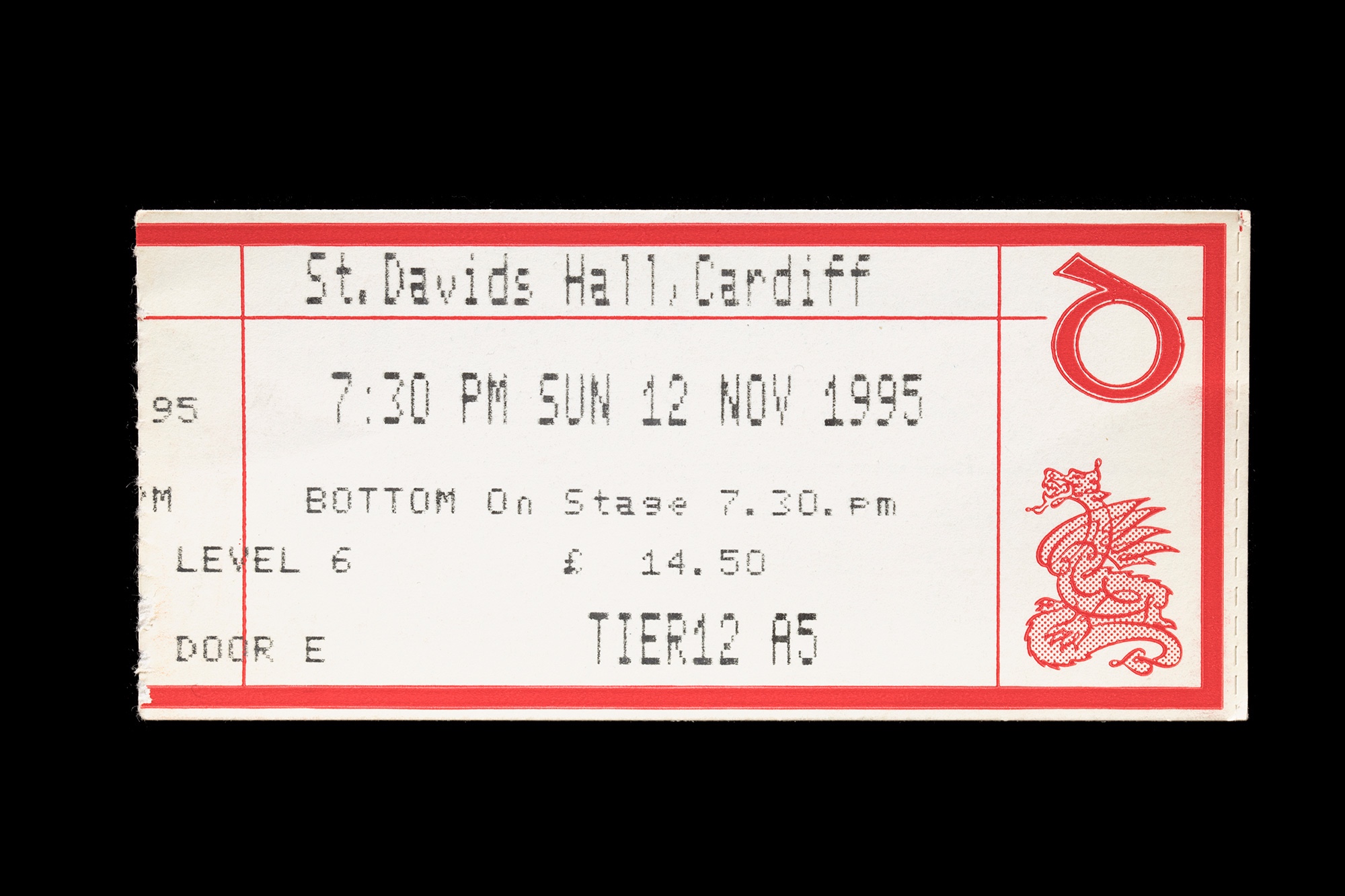 rik-mayall-1995-cardiff-2k