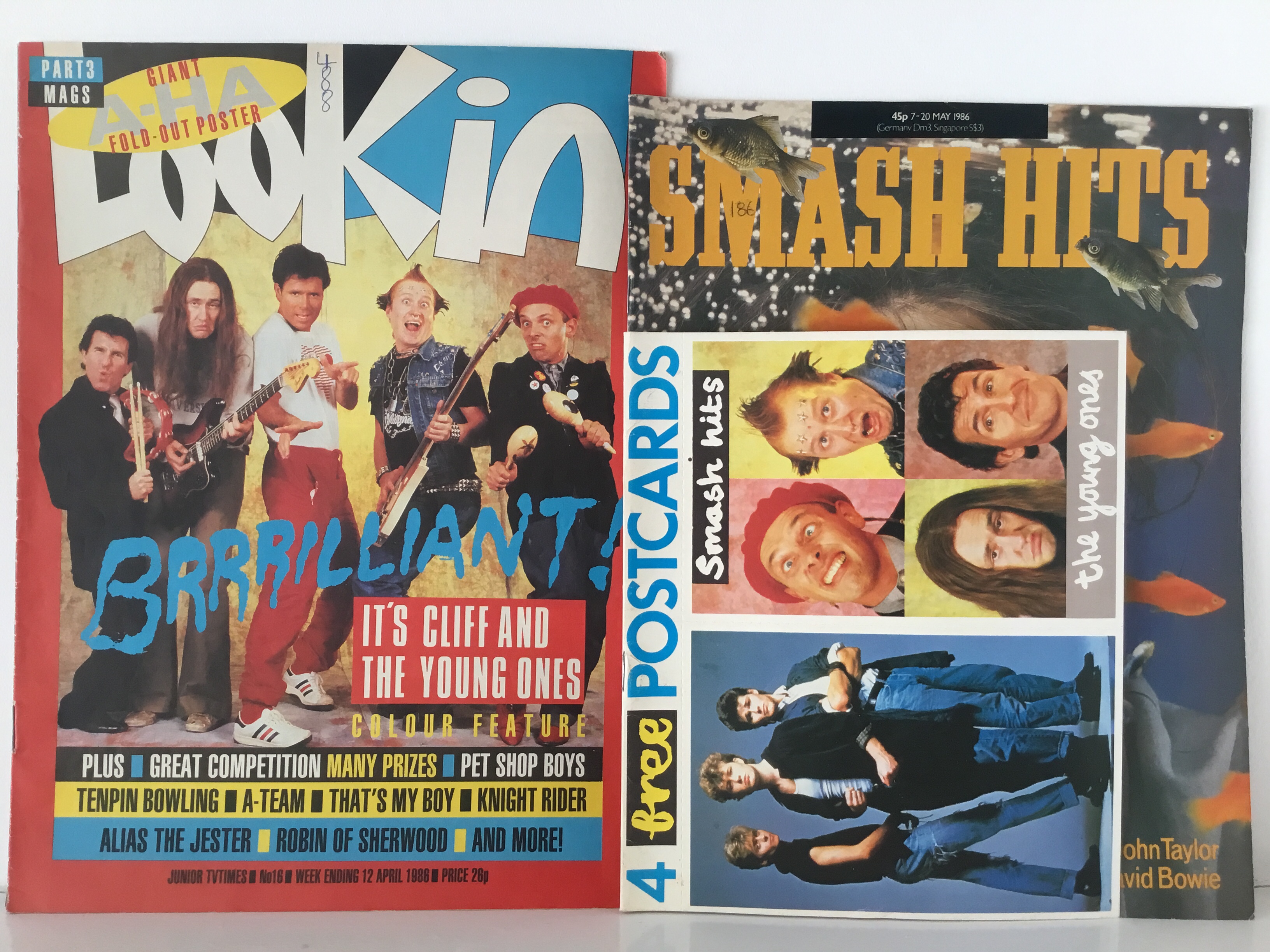 Lookin and Smash Hit Magazines featuring the young ones